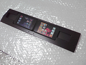 Ipod Touch2台用ケース 製作事例 ステンレスとアルミのオーダーメイド Nps 日本プレート精工株式会社